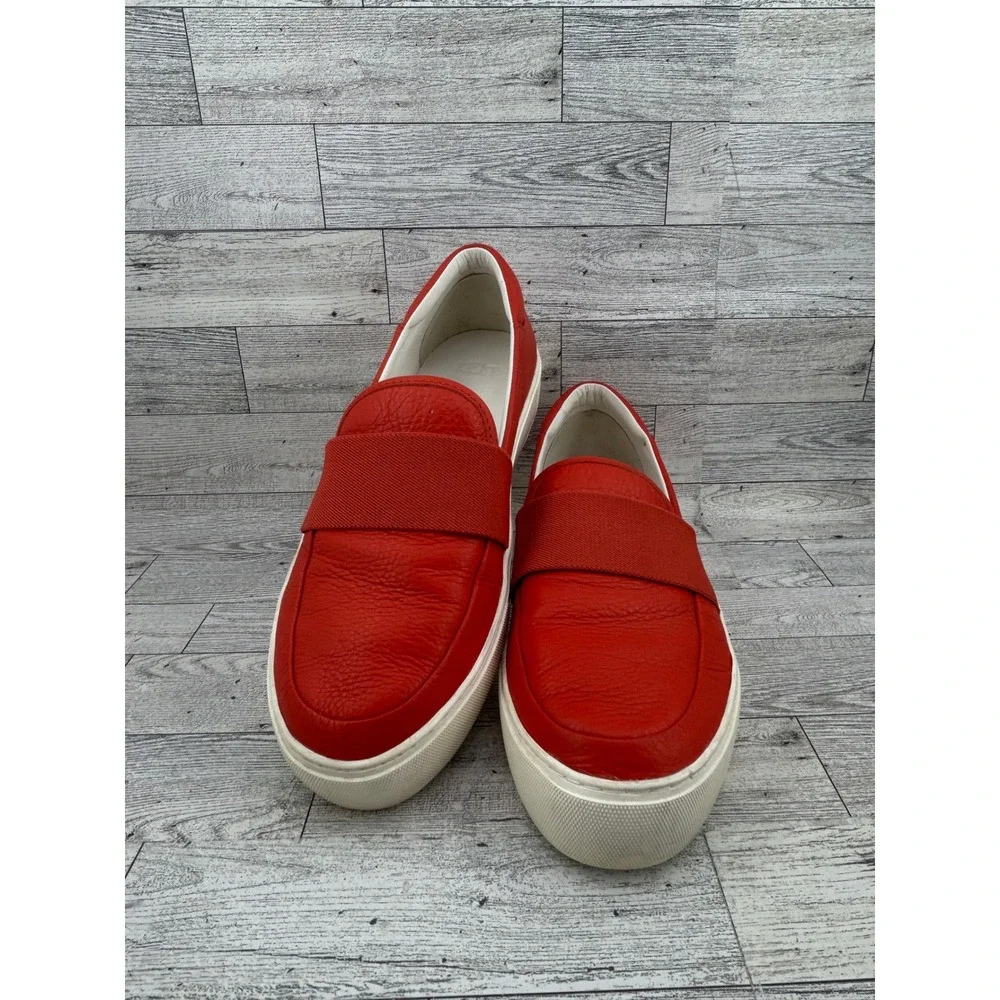 UGG Sammy Red‎ Leather Slip On Sneakers 1112415 Women Size 9 Platform Loafers